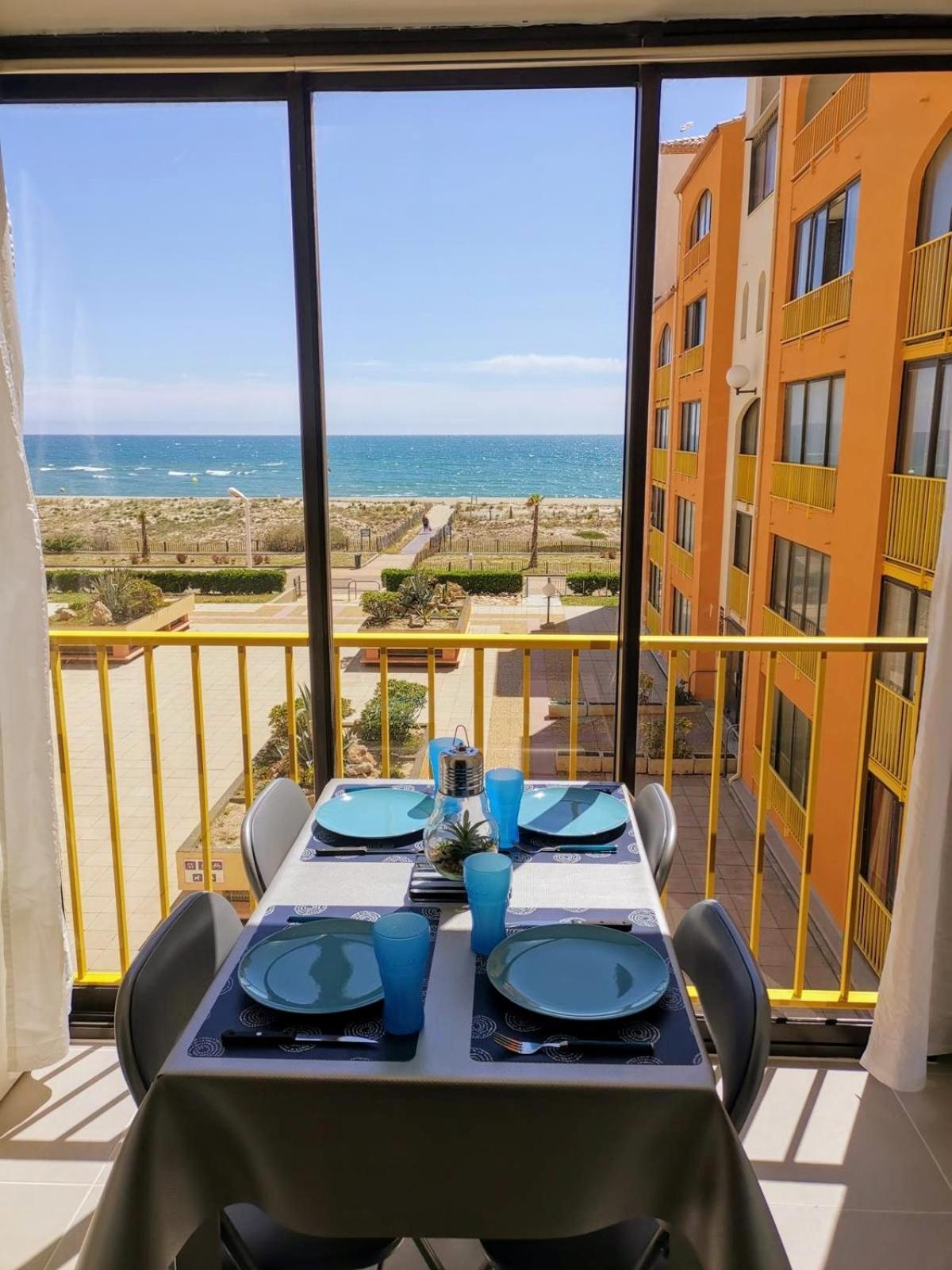 Apartment Vue Mer,acces Direct Plage,fibre,clim,parking Public Gratuit Le Barcares