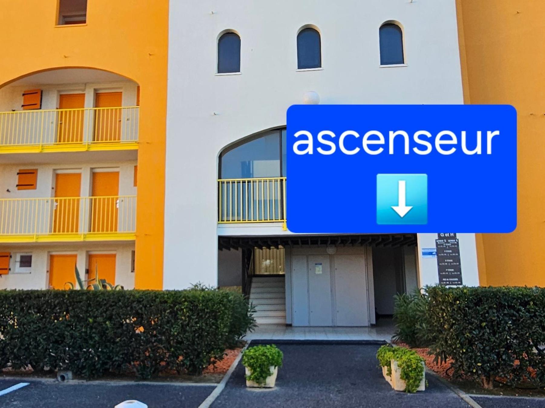Vue Mer,acces Direct Plage,fibre,clim,parking Public Gratuit Apartment Le Barcares